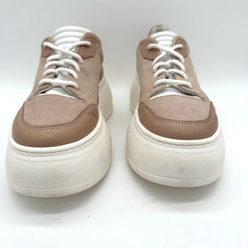 Un Paso Mas Women’s platform Sneakers Tan Lace Up
